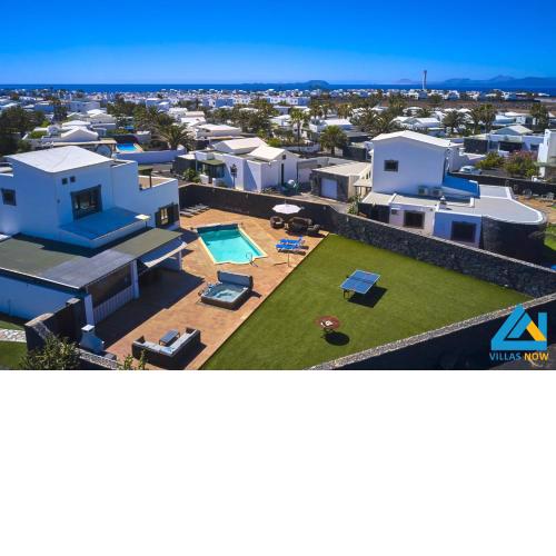 Casa Beluka by Villas Now Ltd
