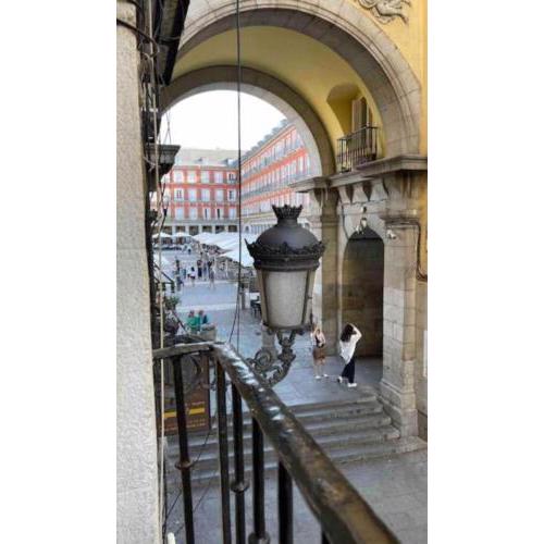 Casa Boss Plaza Mayor Madrid