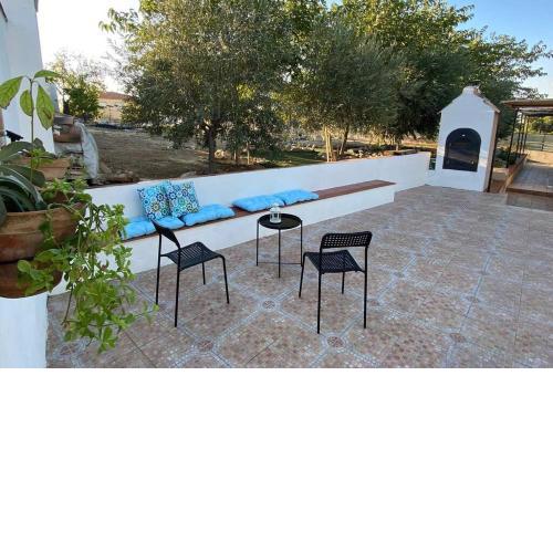 Casa Cactus Preciosa casa rural con piscina y exterior privado muy amplio