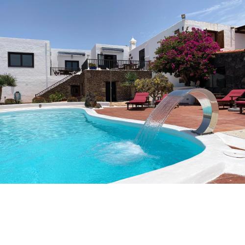 Casa Camelio