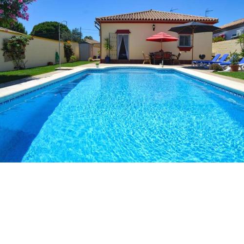 Casa Canada with pool close to the beach