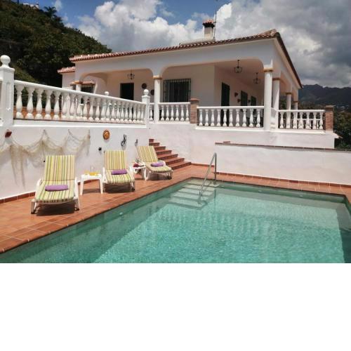 CASA CARMELA