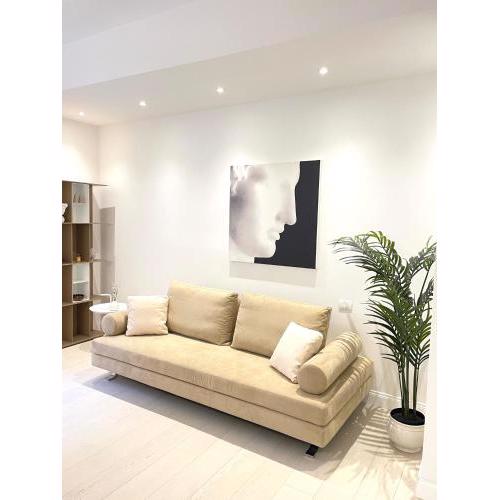 Casa Cavour White