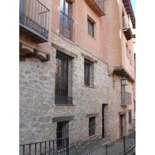 CASA CENTRO ALBARRACIN