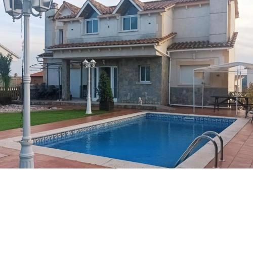 Casa, Chalet Villa de Barcelona.