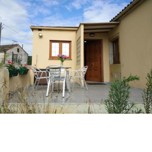 Casa Charo Camiños Chans