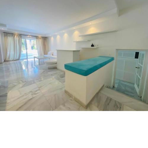 CASA COCO-Puerto Banus