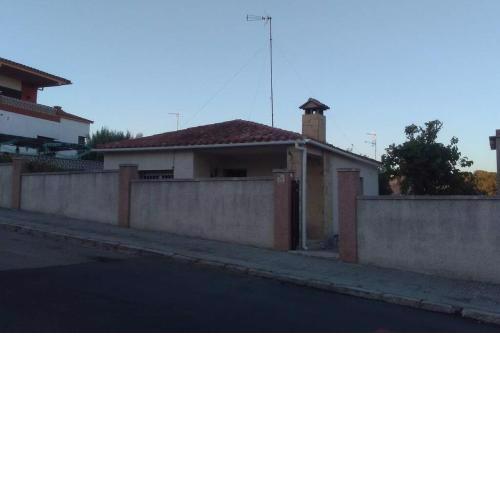 Casa con jardín y barbacoa en Cunit