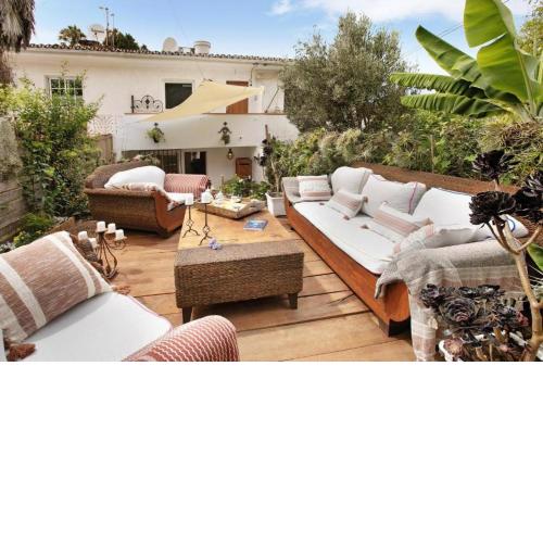 Casa con jardin
