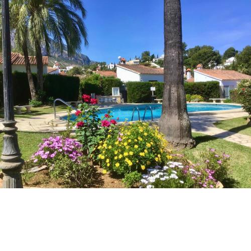 Casa con piscina, 2 terrazas privadas, WIFI, BBQ