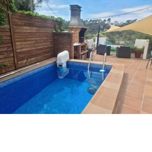 Casa con piscina al lado de Barcelona