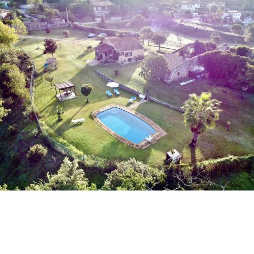 Casa con piscina cerca de la Costa Brava