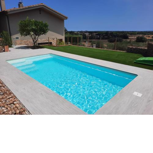 Casa Con Piscina Cerca De La Playa y El Campo De Golf Empordà