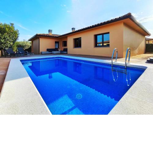 Casa con piscina en L'Estartit