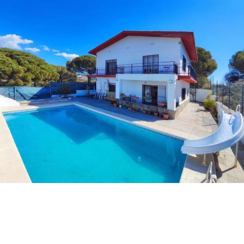 Casa con piscina privada en Sant Pol de Mar