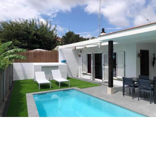 Casa con piscina privada en Sitges
