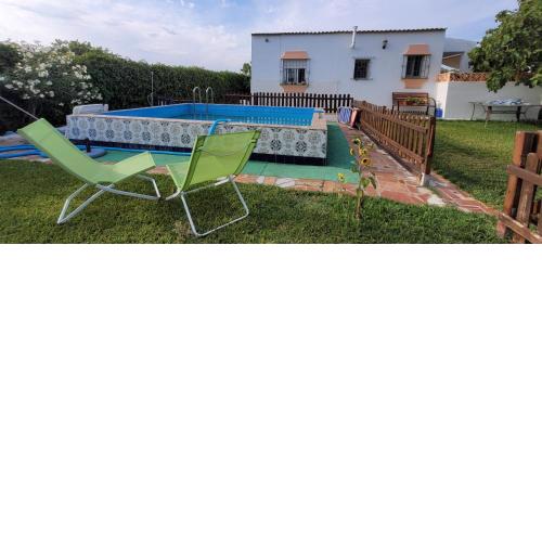Casa con piscina privada y jardín