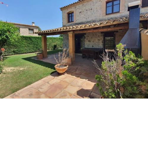 Casa con piscina Torroella de Fluvià