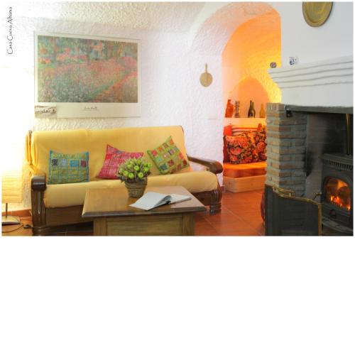 Casa Cueva Alhama