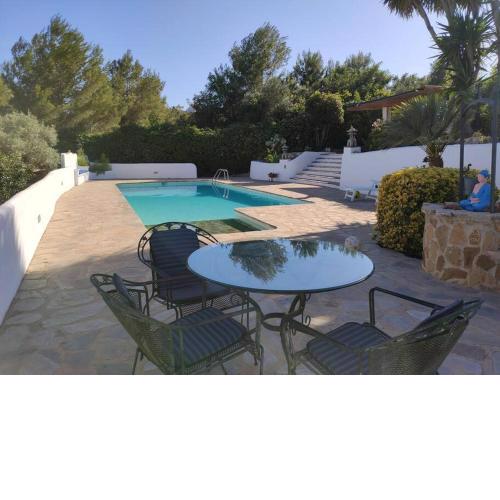 Casa de campo con Piscina, sin vecinos, tranquila