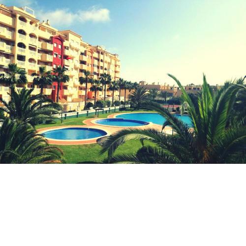 Casa de Fabian Appartment + WIFI near beach/port
