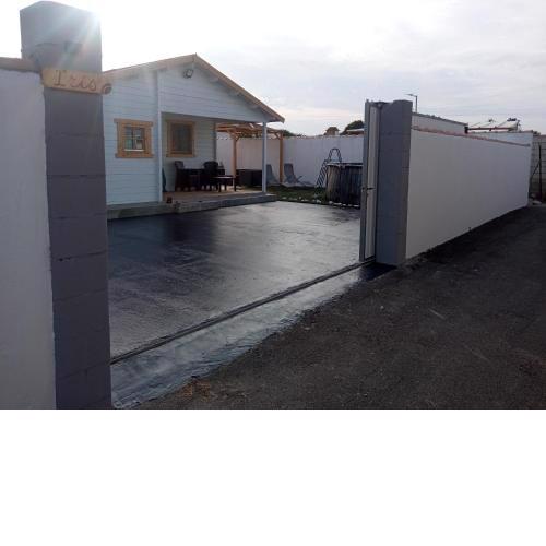 Casa de madera muy acogedora en una zona tranquila