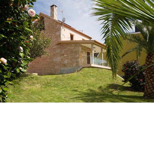 Casa de Pedra O Carballal