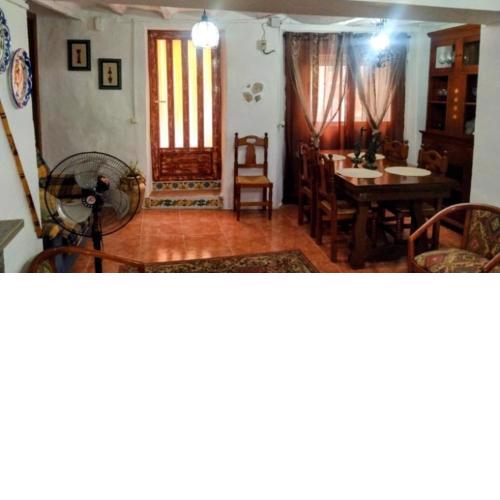 Casa de pueblo García Marquez