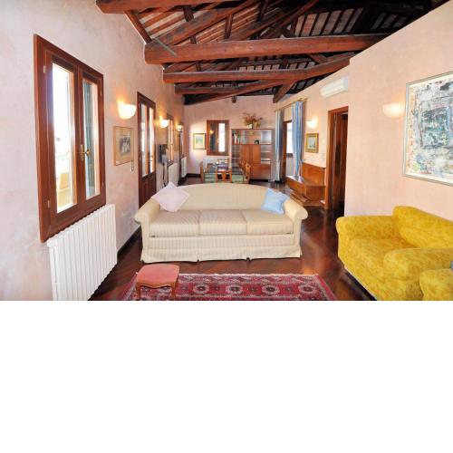 Casa Dei Pittori Venice Apartments