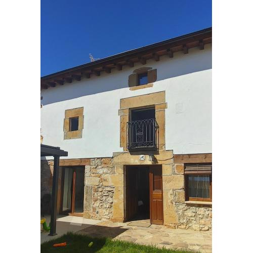 Casa del Medio