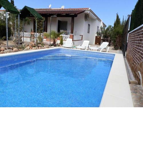 Casa Deltebre, 3 dormitorios, 6 personas - ES-184-34