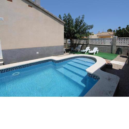 Casa Deltebre, 3 dormitorios, 6 personas - ES-184-36