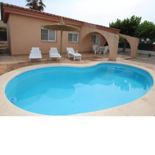 Casa Deltebre, 3 dormitorios, 6 personas - ES-184-4