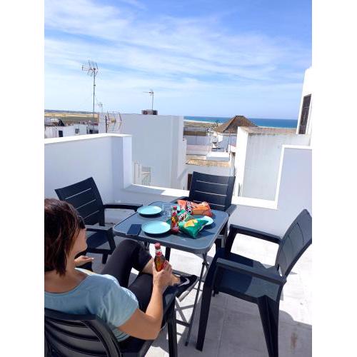 Casa El Cuartel with private seaview rooftop