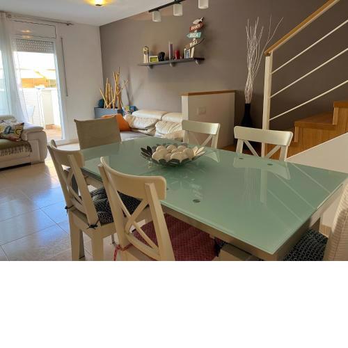 Casa en la playa con piscina