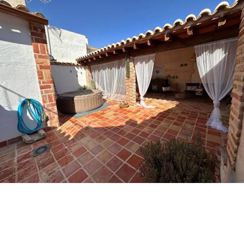Casa Entre Molinos