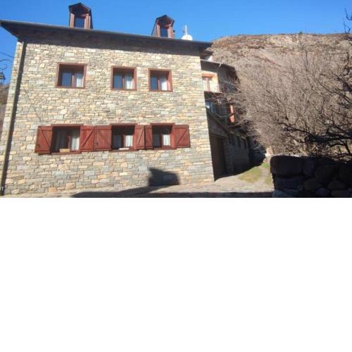 CASA ERILL LA VALL by IMMOVALL