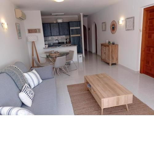 Casa Esme Cumbre del Sol - spacious 3Bed 2Bathroom apartment with fantastic Views and Pool