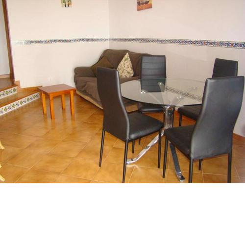 Casa Este - Semi-detached 2 bedroom villa - great for smaller groups