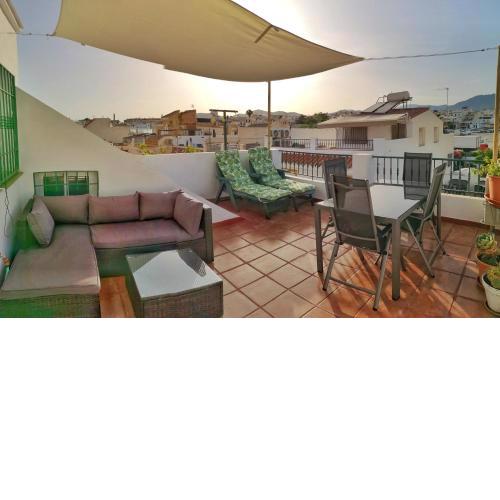 Casa Familia Carabeo
