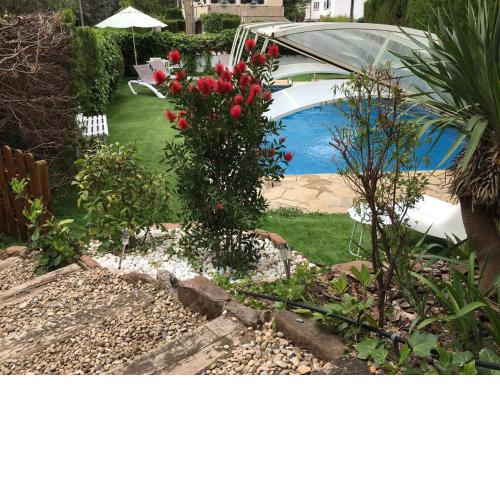 Casa familiar con piscina
