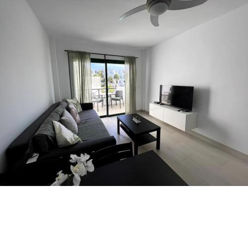 Casa Feliz - one bedroom central apartment with communal pool