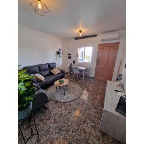 Casa Feliz - Penthouse in San Pedro del Pinatar 100m from shops & 500m from beach & boulevard