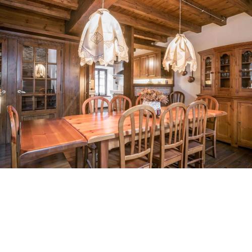 Casa Ferrera by SeaMount Rentals
