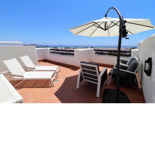 Casa Flamenco apartamento con balcón azotea y piscina comunitaria