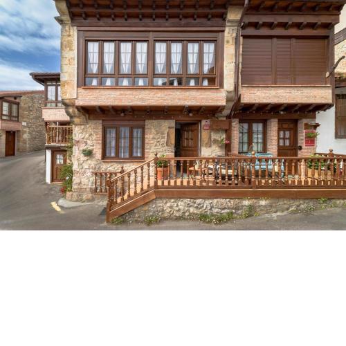 CASA GERRA COMILLAS