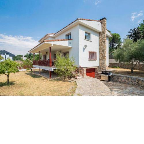 Casa Hortensia. Barbacoa en Robledo de Chavela
