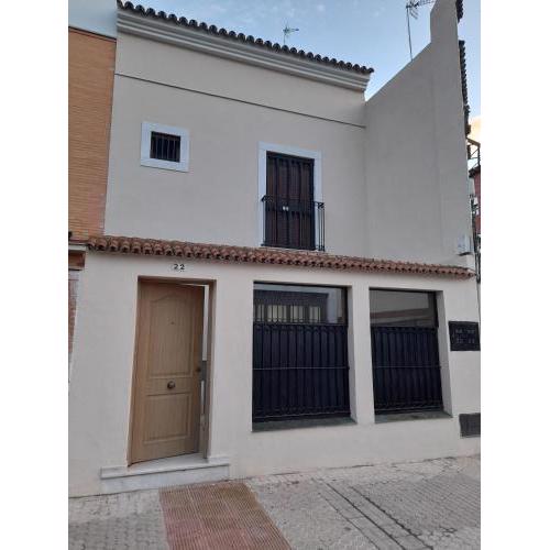 CASA INDEPENDIENTE EN NERVION JUNTO A PARADA DEL METRO