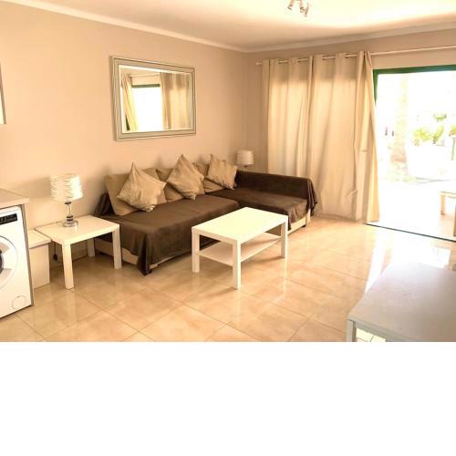 Casa Italia, modern one bedroom apartment close to the beach