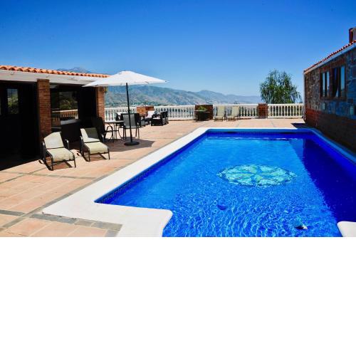 Casa Jane Large 7 bed Villa with private pool and Tennis Court